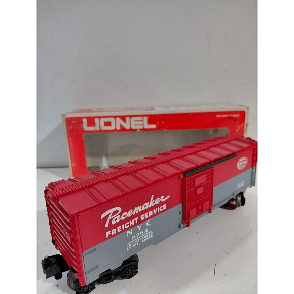 Lionel 6-9754 O Gauge Model Railroad New York Central Pacemaker Boxcar w/Box - Picture 2 of 13